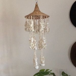 Wicker sea shell wind chime